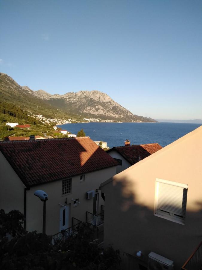 Hotel Vila Stefan à Podaca Extérieur photo