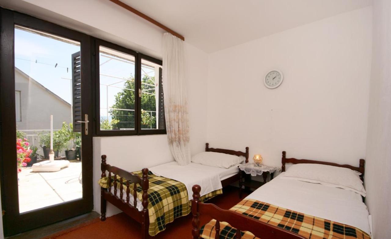 Hotel Vila Stefan à Podaca Extérieur photo