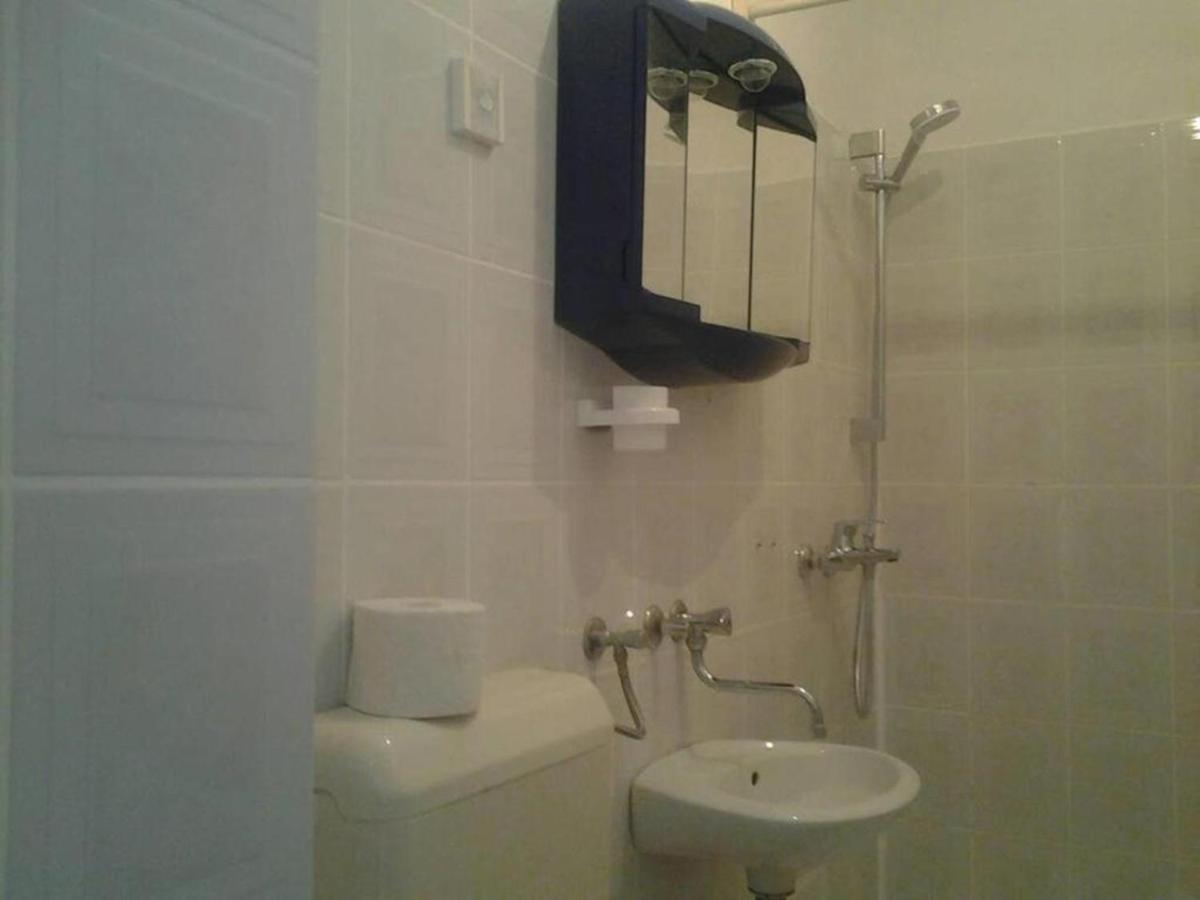 Hotel Vila Stefan à Podaca Extérieur photo